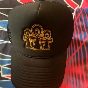 3xAnkh black & yellow rsmxnyc trucker hat mesh back